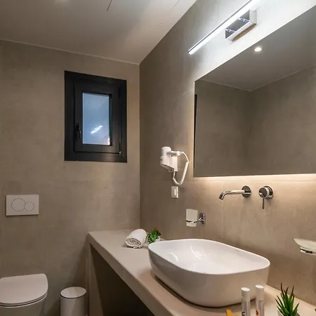 Hotel Afroessa Milos *