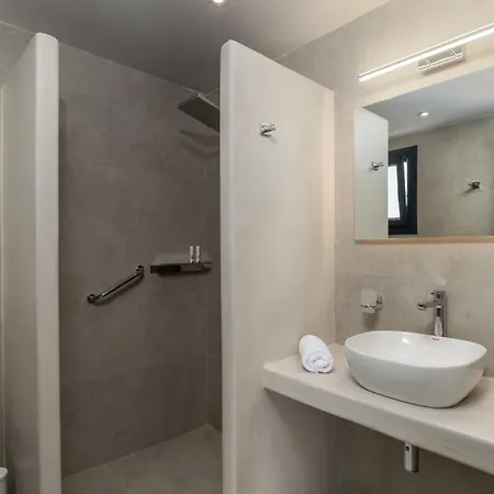 Hotel Afroessa Milos Adamantas (Milos)