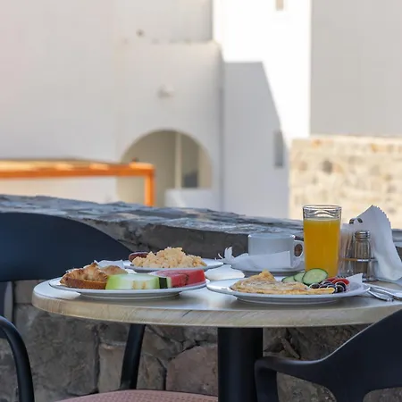 Hotel Afroessa Milos *