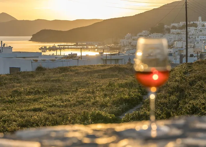 Afroessa Milos Adamantas (Milos)