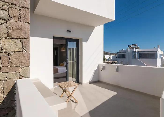 Afroessa Milos Hotel *