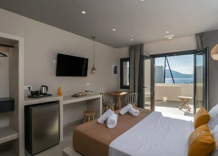 Hotel Afroessa Milos *