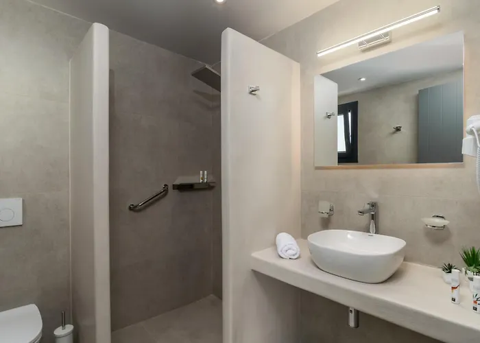 Hotel Afroessa Milos Adamantas (Milos)