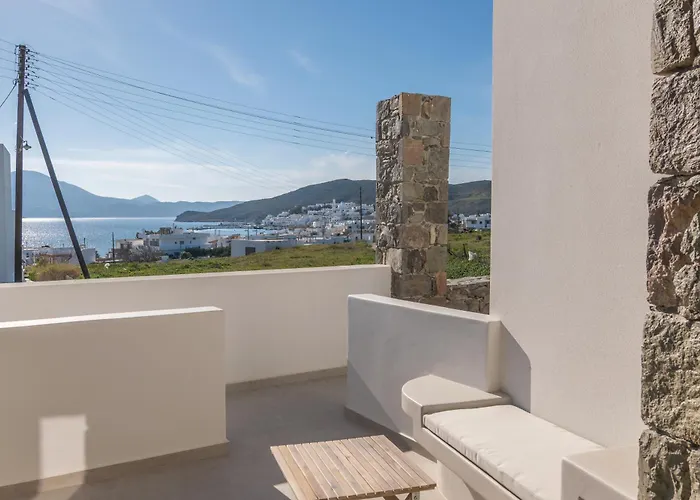 Afroessa Milos Adamantas (Milos)