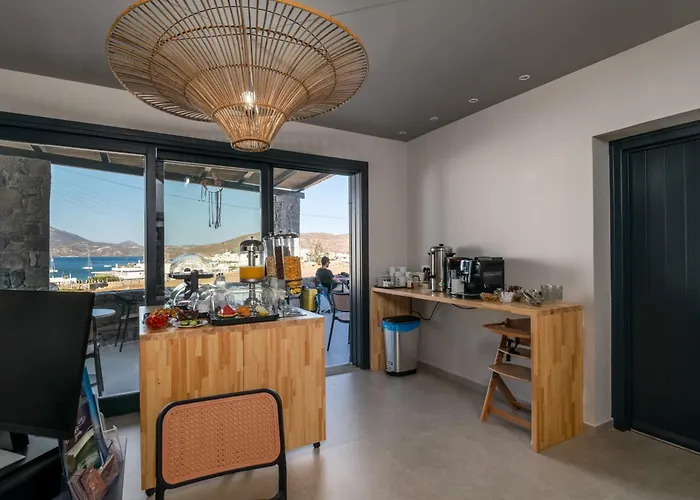 Afroessa Milos Hotel