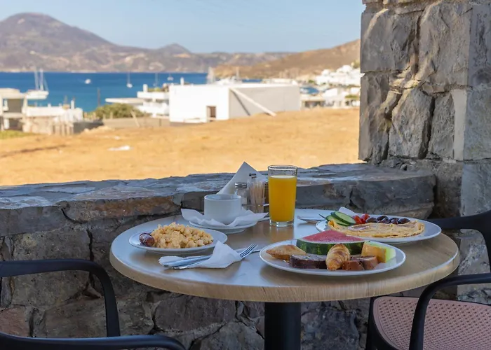 Afroessa Milos Hotel Adamantas (Milos)